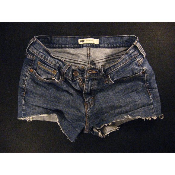 LEVIS 515 Womans CUTOFF JEAN SHORTS W 29 Blue Denim Red Tab Daisy Dukes - Picture 1 of 10